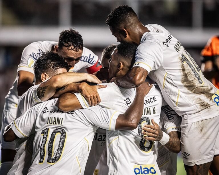Campeonato Paulista: Santos vence Guarani Campeonato Paulista: Santos vence Guarani