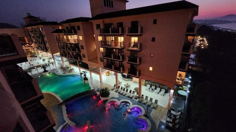 Jurerê Beach Village, um perfeito “pé na areia” em Jurerê Internacional Jurerê Beach Village, um perfeito “pé na areia” em Jurerê Internacional