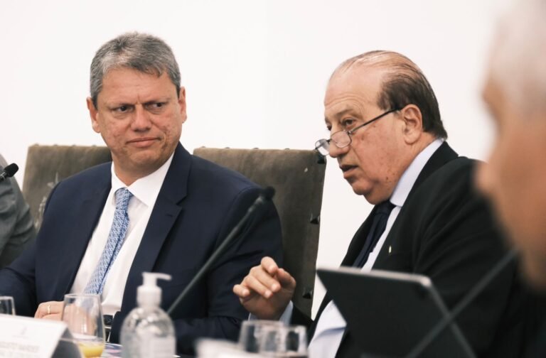 Governo de SP pede que TCU cobre intervenção na concessão da Enel Governo de SP pede que TCU cobre intervenção na concessão da Enel