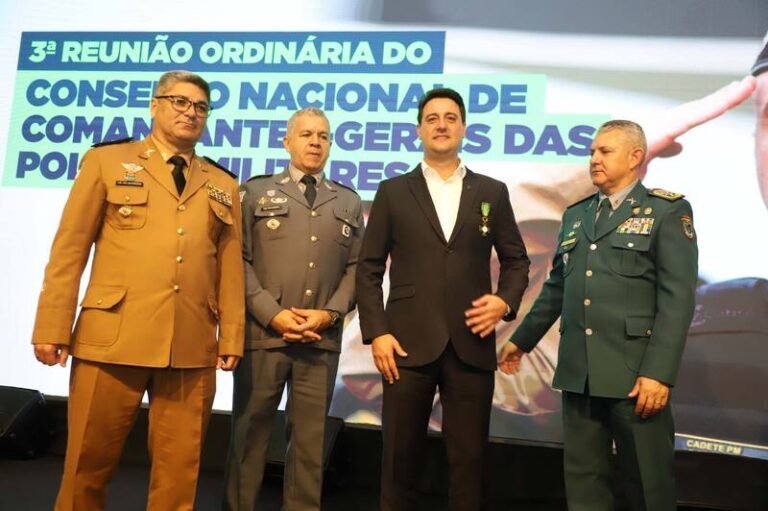 Ratinho Junior ressalta bons índices da segurança do Paraná em reunião com PMs de todo o Brasil Ratinho Junior ressalta bons índices da segurança do Paraná em reunião com PMs de todo o Brasil