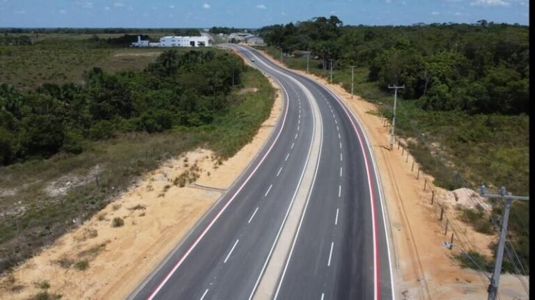 Parceria entre bancada federal e governo do Acre garante execução de grandes obras no estado Parceria entre bancada federal e governo do Acre garante execução de grandes obras no estado