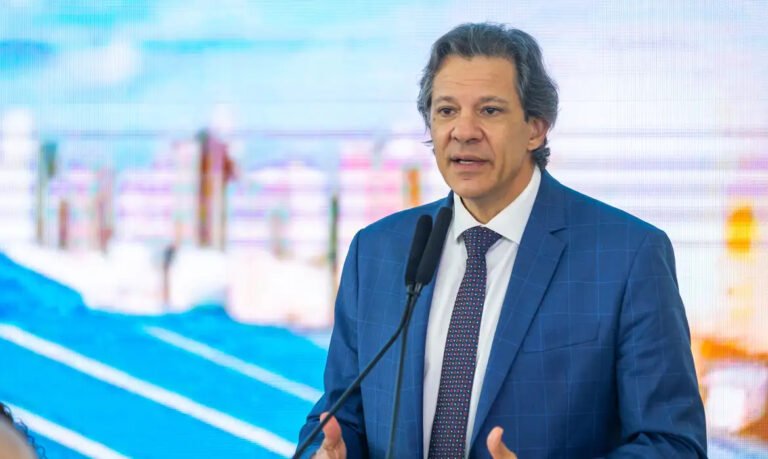 Pacote de corte de gastos deve ser anunciado nesta semana, diz Haddad Pacote de corte de gastos deve ser anunciado nesta semana, diz Haddad