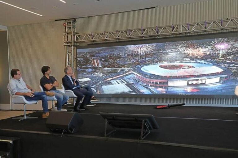 Prefeitura formaliza compromisso para viabilizar construção do estádio do Flamengo Prefeitura formaliza compromisso para viabilizar construção do estádio do Flamengo