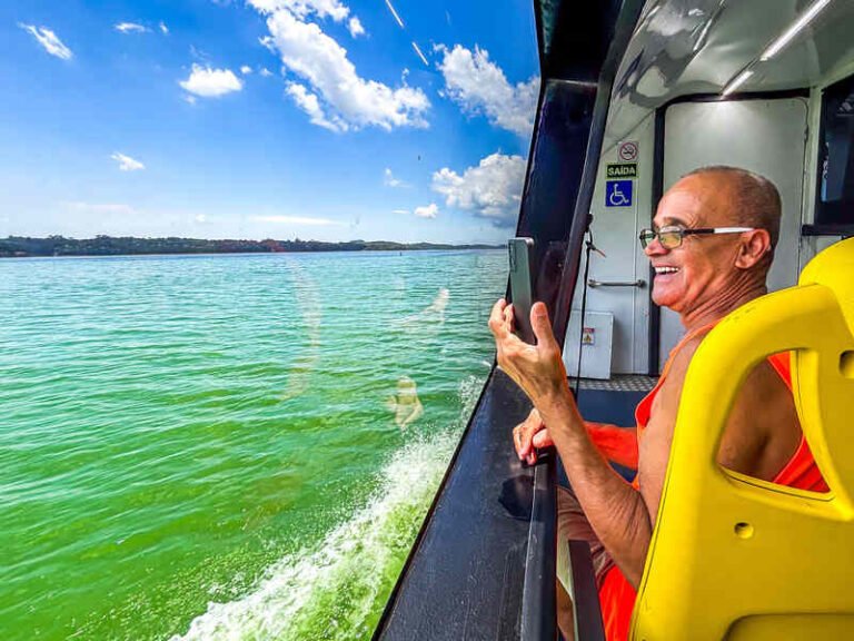 Aquático-SP completa 6 meses com 180 mil passageiros e 8 mil viagens Aquático-SP completa 6 meses com 180 mil passageiros e 8 mil viagens