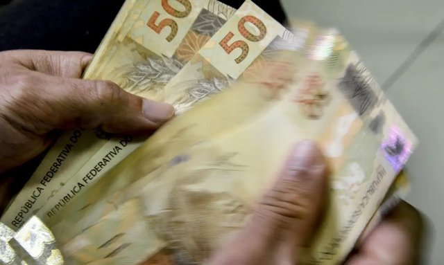 Caixa libera abono do PIS/Pasep para nascidos em janeiro Caixa libera abono do PIS/Pasep para nascidos em janeiro