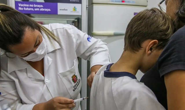 Campanha vai estimular vacinação de adolescentes contra o HPV Campanha vai estimular vacinação de adolescentes contra o HPV